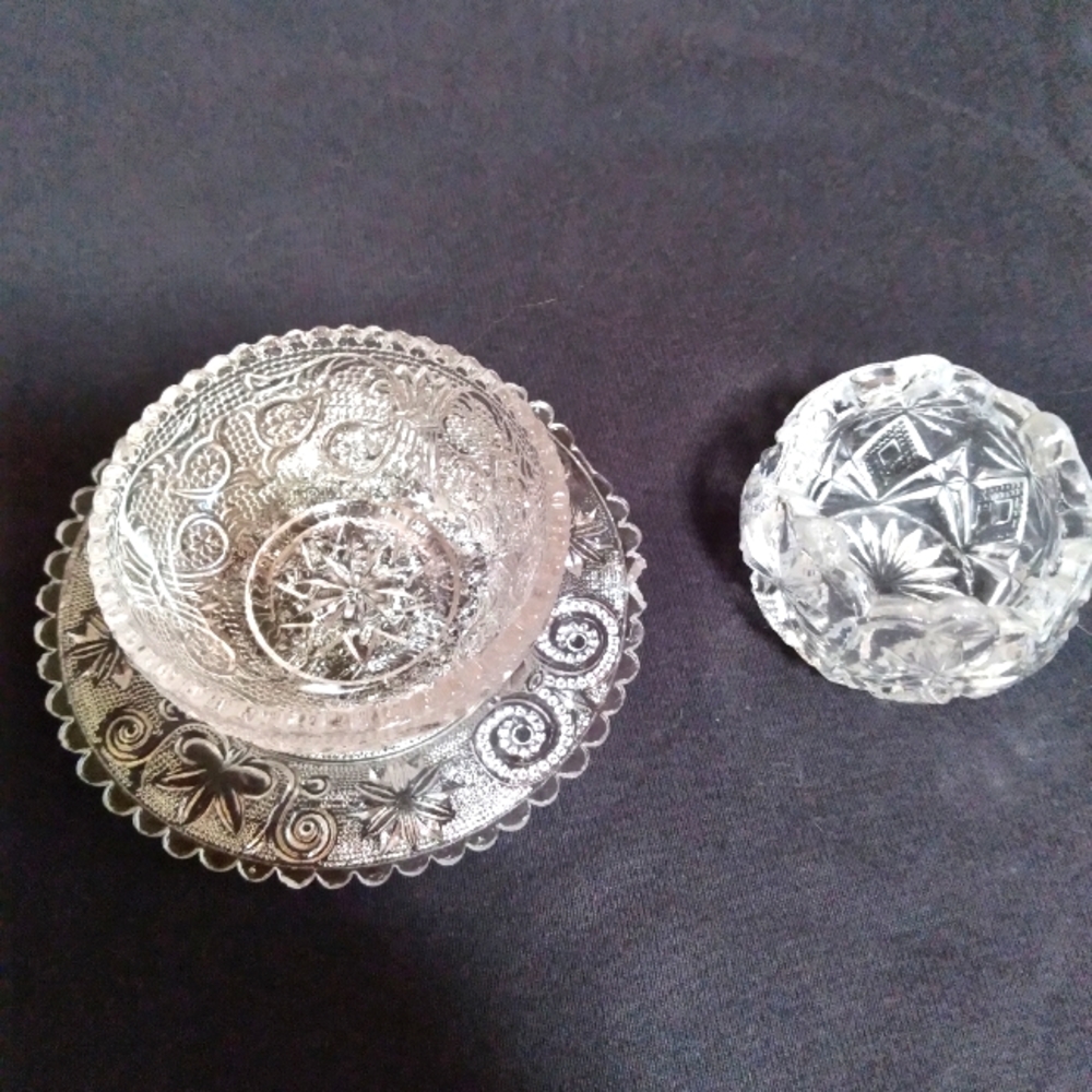 Sandwich early American salt cellar & Shoshone salt cellar by US Glass